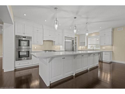 84 Mccann Street, Guelph, ON - Indoor Photo Showing Kitchen With Upgraded Kitchen