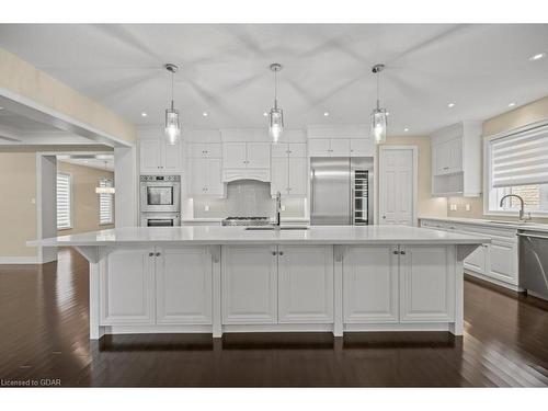 84 Mccann Street, Guelph, ON - Indoor Photo Showing Kitchen With Upgraded Kitchen