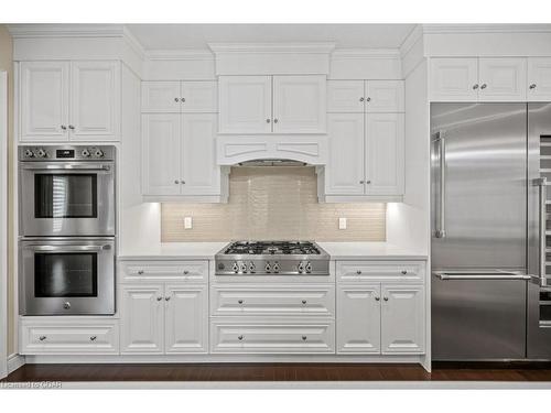 84 Mccann Street, Guelph, ON - Indoor Photo Showing Kitchen With Stainless Steel Kitchen With Upgraded Kitchen