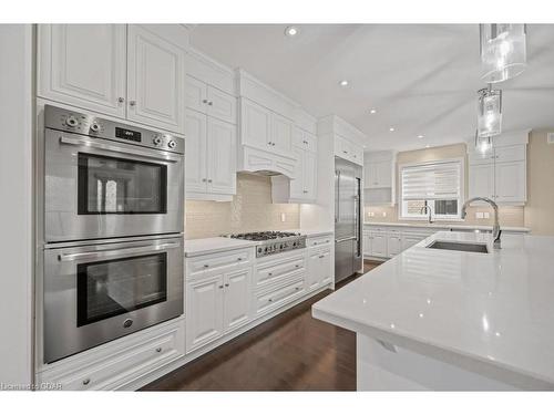 84 Mccann Street, Guelph, ON - Indoor Photo Showing Kitchen With Stainless Steel Kitchen With Upgraded Kitchen