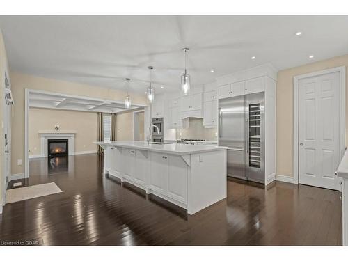 84 Mccann Street, Guelph, ON - Indoor Photo Showing Kitchen With Upgraded Kitchen