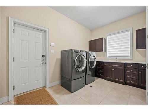 84 Mccann Street, Guelph, ON - Indoor Photo Showing Laundry Room