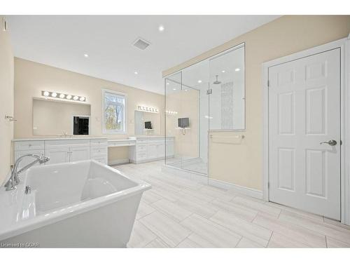 84 Mccann Street, Guelph, ON - Indoor Photo Showing Bathroom