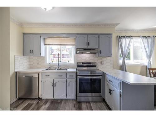 200 Alma Street N, Guelph, ON - Indoor Photo Showing Kitchen With Double Sink