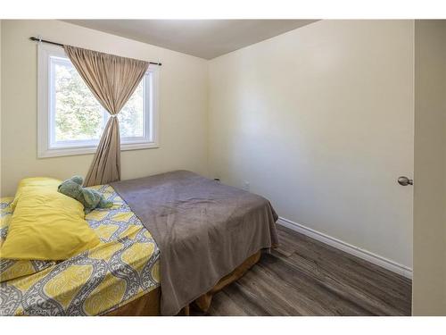 200 Alma Street N, Guelph, ON - Indoor Photo Showing Bedroom