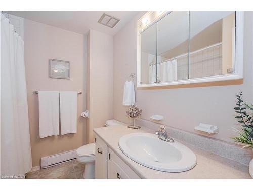 5-2 Worton Avenue, Wellington, ON - Indoor Photo Showing Bathroom