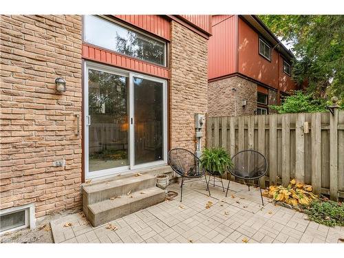 5-2 Worton Avenue, Wellington, ON - Outdoor With Exterior