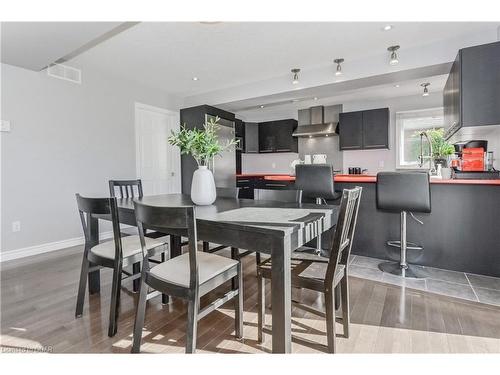 66 Healey Street, Elora, ON - Indoor Photo Showing Dining Room