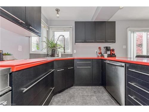 66 Healey Street, Elora, ON - Indoor Photo Showing Kitchen