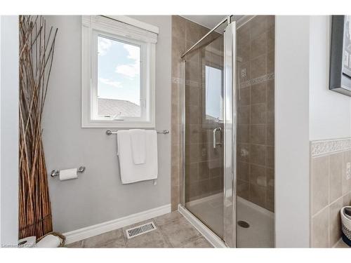 66 Healey Street, Elora, ON - Indoor Photo Showing Bathroom