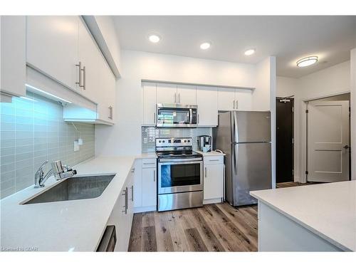 102-399 Queen Street S, Kitchener, ON - Indoor Photo Showing Kitchen With Stainless Steel Kitchen