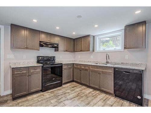 312 Stevenson Street N, Guelph, ON - Indoor Photo Showing Kitchen