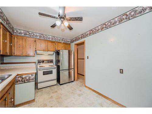 118 Applewood Crescent, Guelph, ON - Indoor Photo Showing Kitchen