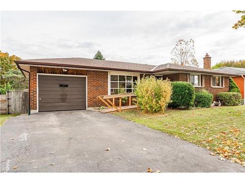 118 Applewood Crescent, Guelph, ON - Outdoor