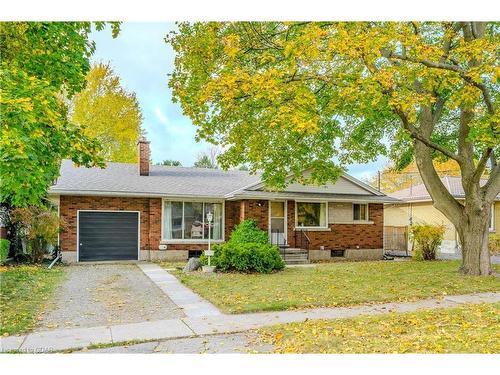 10 Pine Drive, Guelph, ON - Outdoor With Facade