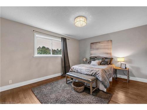 5819 Wellington Cty Rd 7, Rr.5 Road, Guelph, ON - Indoor Photo Showing Bedroom