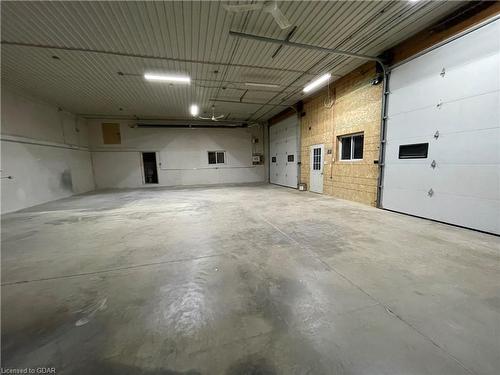 5819 Wellington Cty Rd 7, Rr.5 Road, Guelph, ON - Indoor Photo Showing Garage