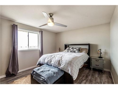 5 Davison Drive, Guelph, ON - Indoor Photo Showing Bedroom