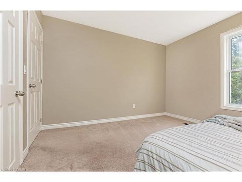 274 Alma Street, Rockwood, ON - Indoor Photo Showing Bedroom