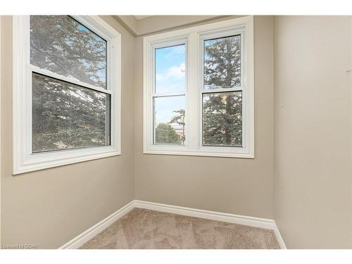 274 Alma Street, Rockwood, ON - Indoor Photo Showing Other Room