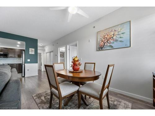 423-1440 Gordon Street, Guelph, ON - Indoor Photo Showing Dining Room