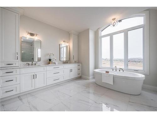 101058 Side Road 10, Belwood, ON - Indoor Photo Showing Bathroom