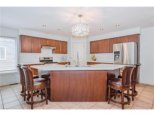 312 Colonial Drive, Guelph, ON - Indoor Photo Showing Kitchen