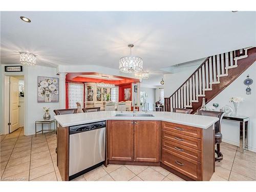 312 Colonial Drive, Guelph, ON - Indoor Photo Showing Kitchen With Double Sink