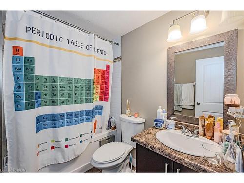 312 Colonial Drive, Guelph, ON - Indoor Photo Showing Bathroom