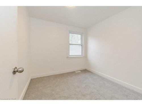 80 York Road, Guelph, ON - Indoor Photo Showing Other Room