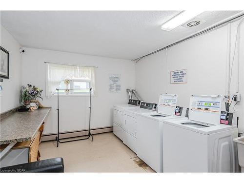 204-10 Glenbrook Drive, Guelph, ON - Indoor Photo Showing Laundry Room