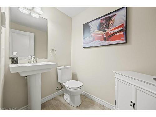 15 Jeffrey Drive, Guelph, ON - Indoor Photo Showing Bathroom