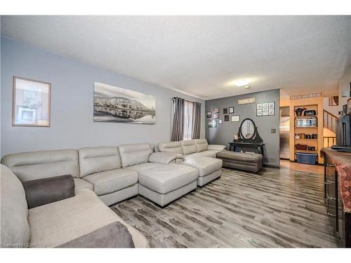 400 Starwood Drive, Guelph, ON - Indoor Photo Showing Living Room