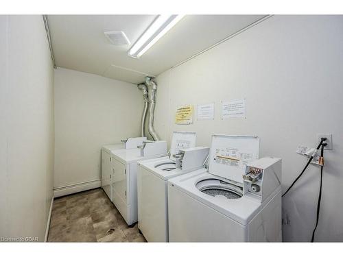 302-57 Conroy Crescent, Guelph, ON - Indoor Photo Showing Laundry Room