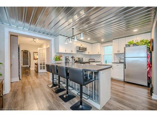 30 Huron Street, Guelph, ON - Indoor Photo Showing Kitchen With Upgraded Kitchen