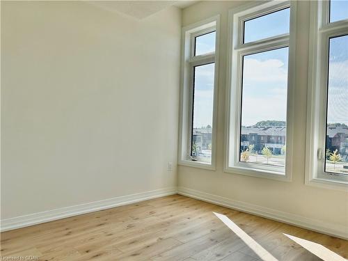 11 Cherry Hill Lane Lane, Barrie, ON - Indoor Photo Showing Other Room