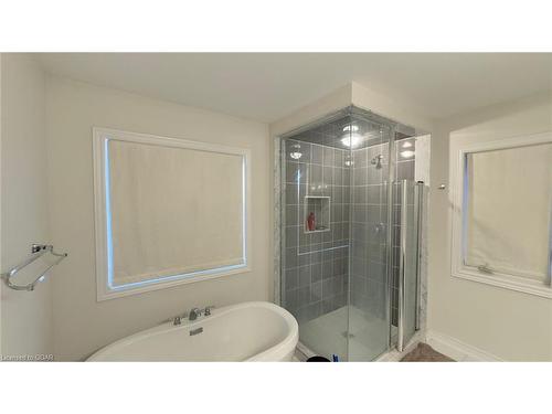 184 Edgar Bonner Avenue Avenue, Guelph/Eramosa, ON - Indoor Photo Showing Bathroom