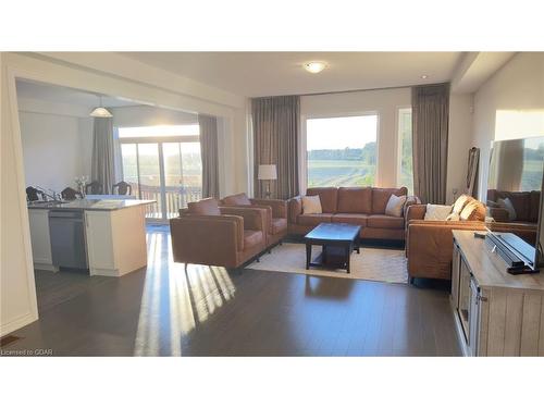 184 Edgar Bonner Avenue Avenue, Guelph/Eramosa, ON - Indoor Photo Showing Living Room