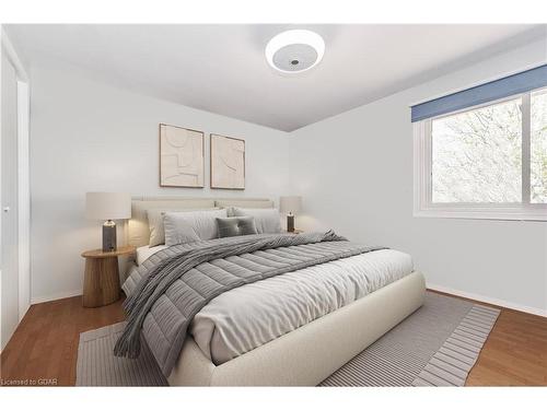 912 Scotland Street, Fergus, ON - Indoor Photo Showing Bedroom