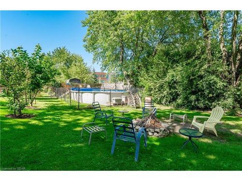 912 Scotland Street, Fergus, ON - Outdoor With Backyard