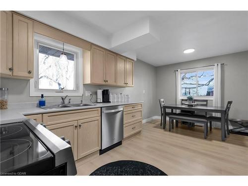 199 Hill Street E, Fergus, ON - Indoor Photo Showing Kitchen With Double Sink