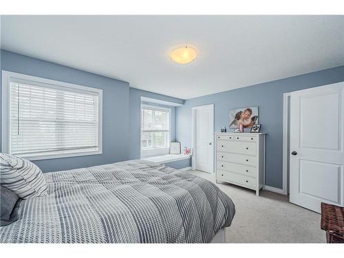 51-167 Arkell Road, Guelph, ON - Indoor Photo Showing Bedroom