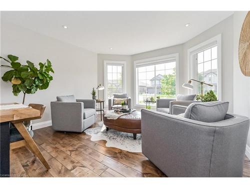 58 Clegg Rd, Elora, ON - Indoor Photo Showing Living Room