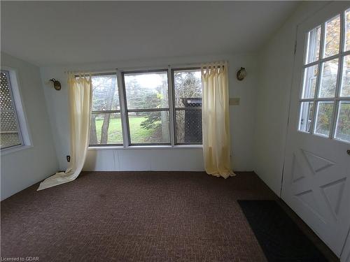 599 Bush Street, Caledon, ON - Indoor Photo Showing Other Room