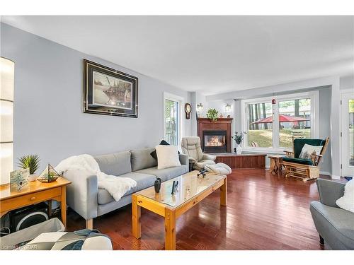 17 Abbeywood Crescent, Guelph, ON - Indoor Photo Showing Living Room With Fireplace