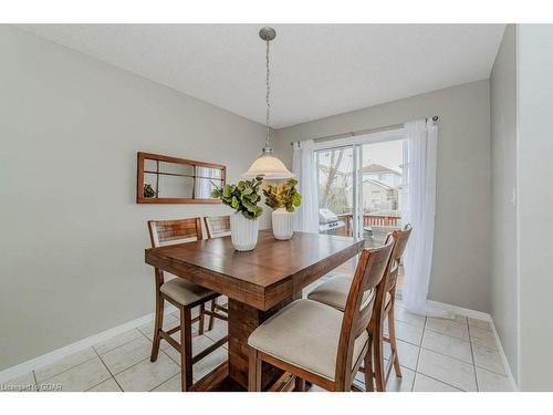 17 Hasler Crescent, Guelph, ON - Indoor Photo Showing Dining Room