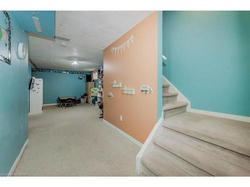 17 Hasler Crescent, Guelph, ON - Indoor Photo Showing Other Room