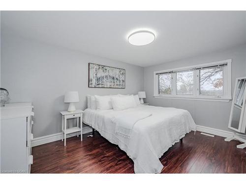 5485 Highway 6 N, Guelph, ON - Indoor Photo Showing Bedroom