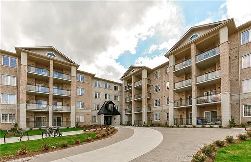 314-1077 Gordon Street, Guelph, ON - Outdoor With Balcony With Facade