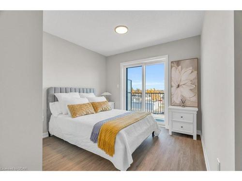 113-708 Woolwich Street, Guelph, ON - Indoor Photo Showing Bedroom